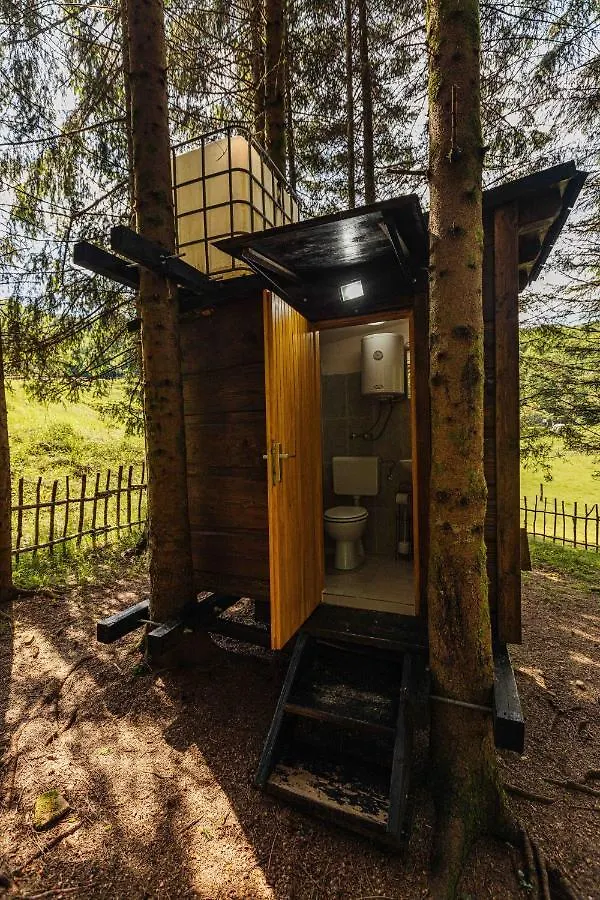 Treehouse Kupari Nacionalni Park Risnjak Cabar Croatie